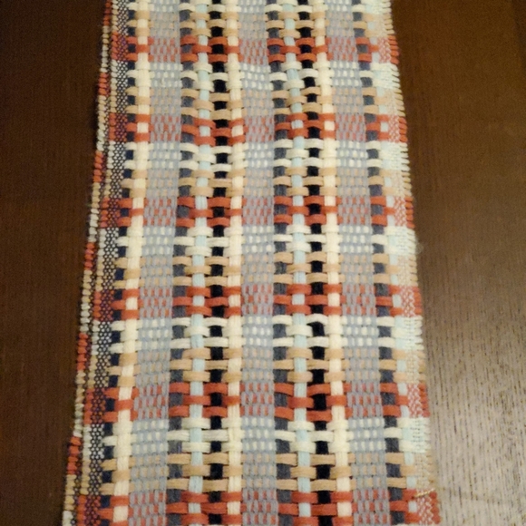 🍂🍁🍂Scarf. Made in Italy. Soft, 60" long, muted oranges and blues, warm❄️🌡 - Picture 4 of 4